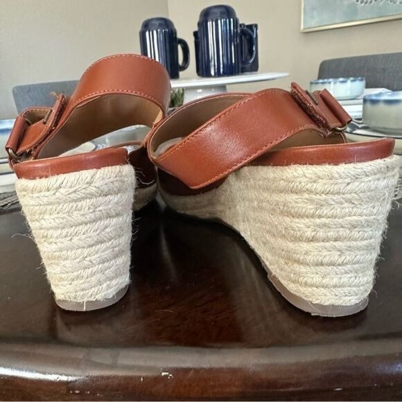 Vionic Brooke Wedge Sandal Vionic Brown Wedge Sandals Size 10 EUC - Picture 4 of 8